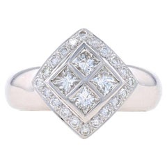 Anillo de oro blanco con halo de diamantes -18k Princess & Rnd .83ctw Lattice Cocktail