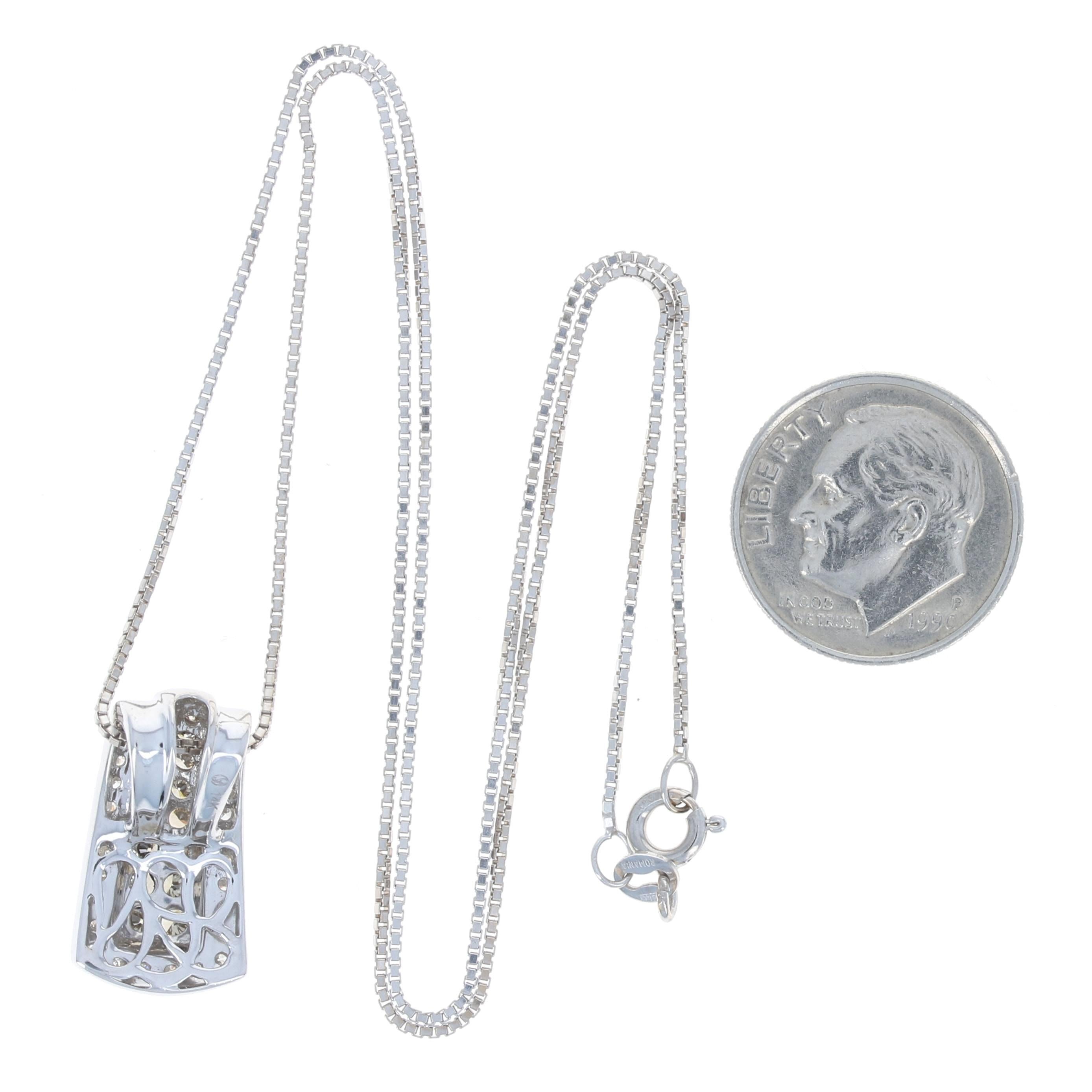 Round Cut White Gold Diamond Cluster Pendant Necklace, 14k Round Brilliant 1.00ctw For Sale