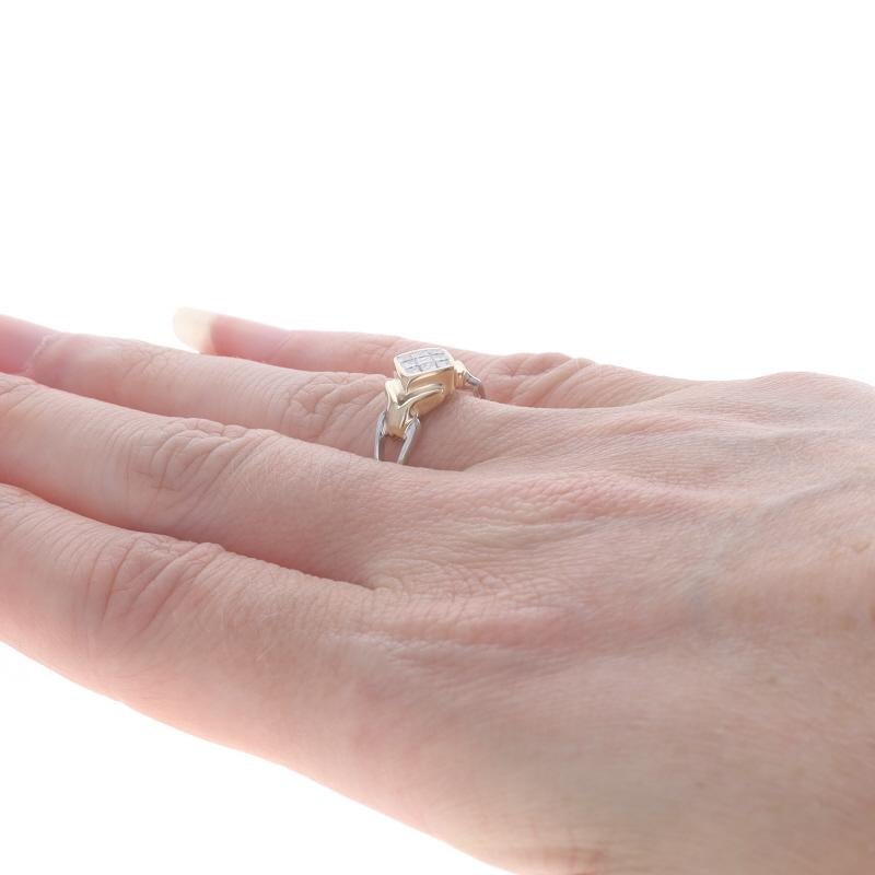 Diamant-Cluster-Ring aus Weißgold - 14k Prinzessin .33ctw Damen im Angebot