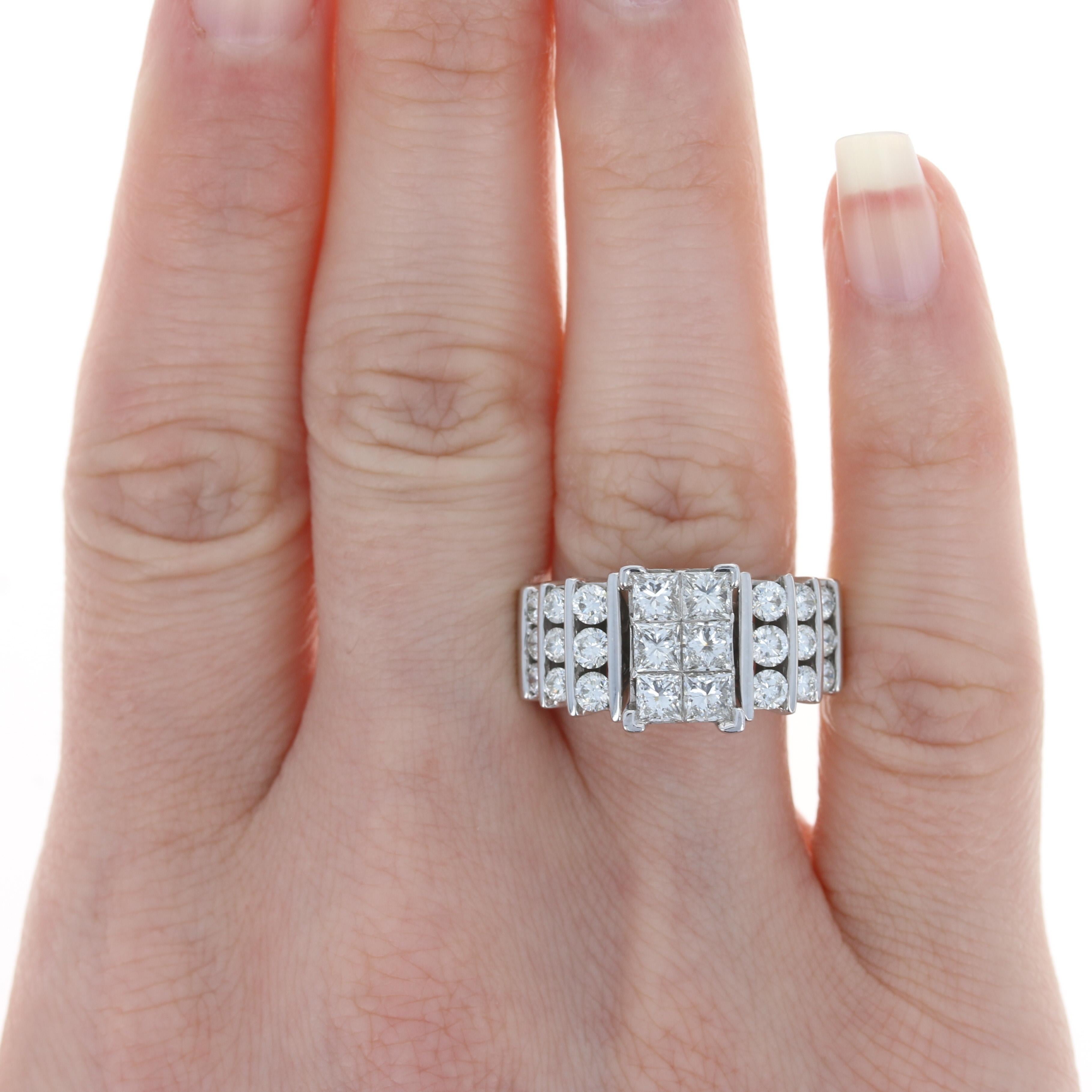 Größe: 7 1/2
Gebühr für die Größenbestimmung: Bis 1 Größe für $50

Metall Inhalt: 14k Weißgold

Informationen zum Stein: 
Natürliche Diamanten (Cluster)
Karat: 1.44ctw 
Schnitt: Prinzessin 
Farbe: G - H 
Reinheit: VS1 - VS2 

Natürliche Diamanten