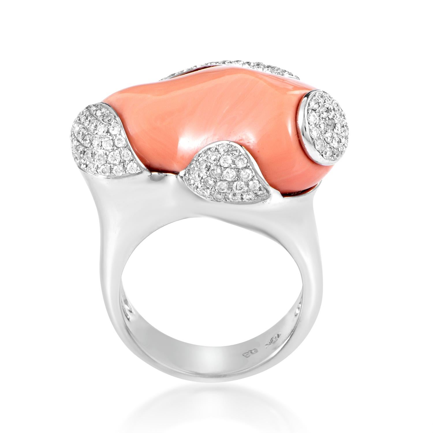 White Gold Diamond and Coral Ring In New Condition In Southampton, PA
