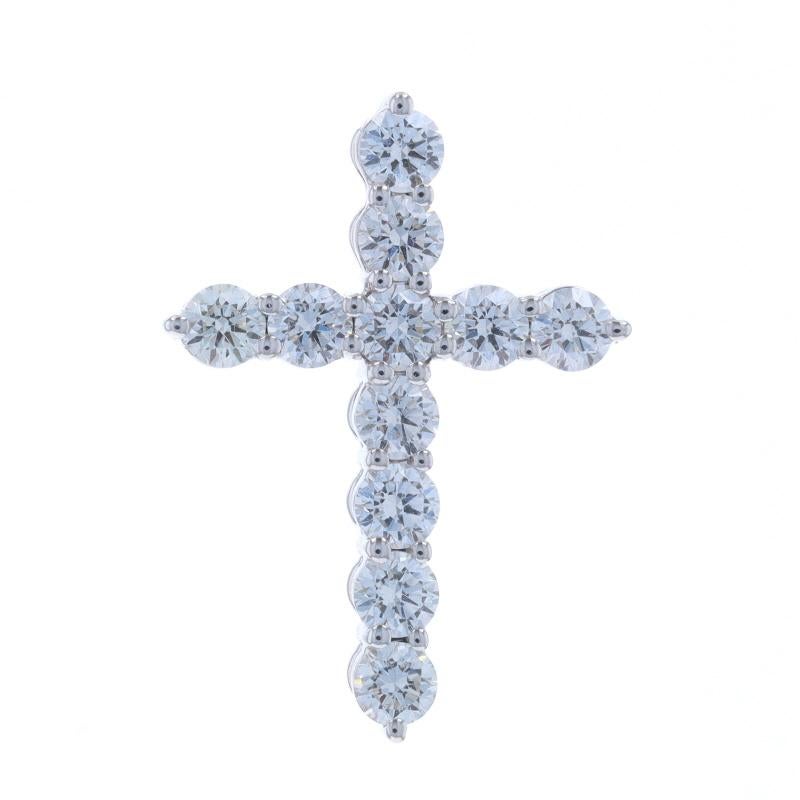 Contenuto del metallo: Oro bianco 18k

Informazioni su A. Stone
Diamanti naturali
Carati: 1.00ctw
Taglio: Rotondo brillante
Colore: F - G
Chiarezza: VS1 - VS2

Carati totali: 1,00ctw

Tema: Croce, Fede

Misure
Altezza: 7/8