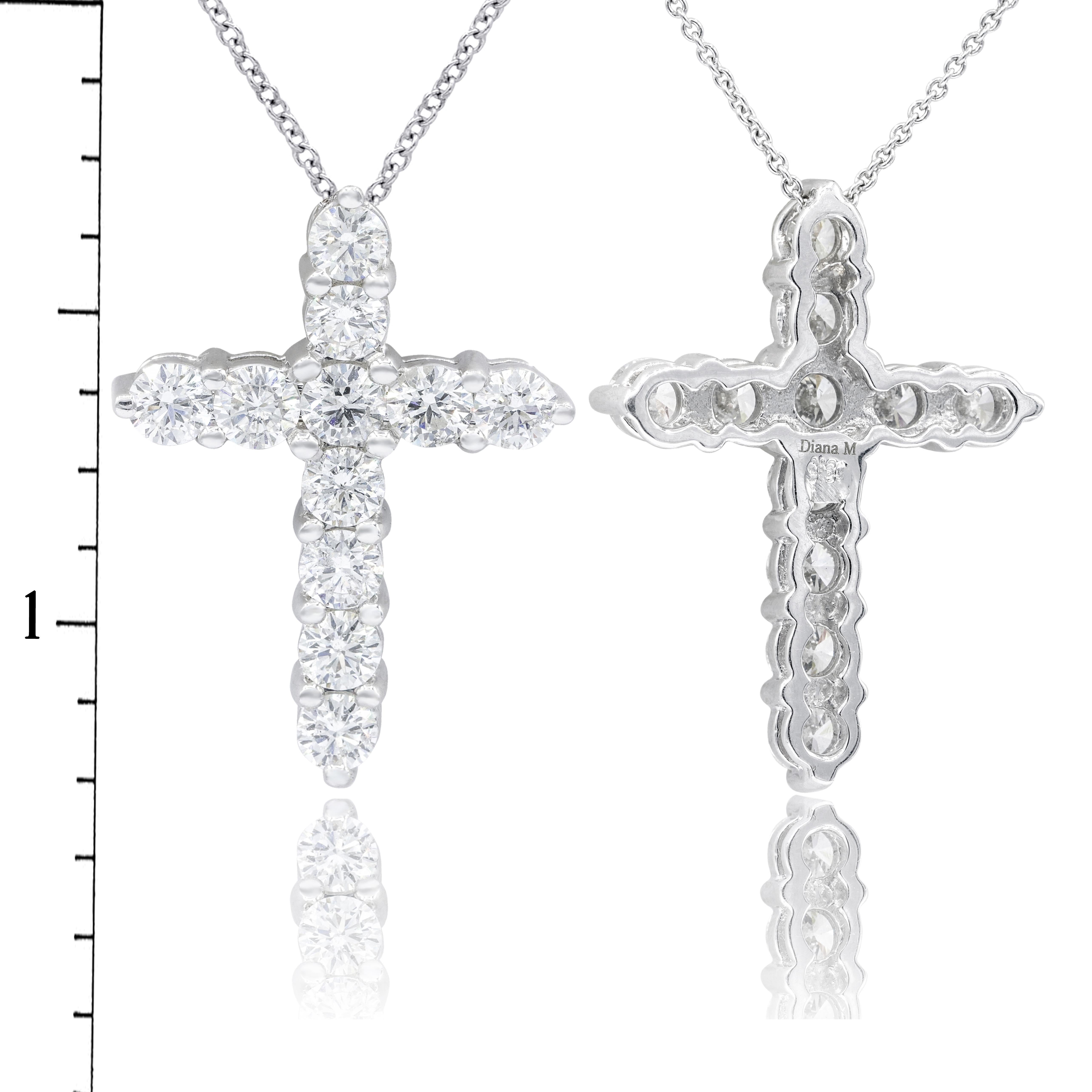 Round Cut White Gold Diamond Cross Pendant For Sale