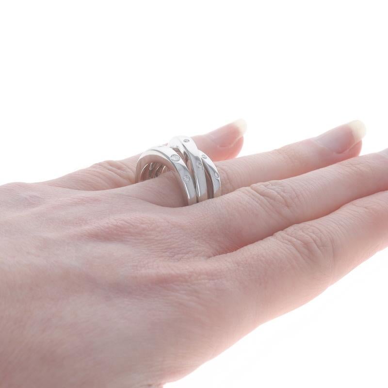 Donna Fascia incrociata con diamanti in oro bianco - Anello con diamante tondo Brilliante 14k da 0,27 ct. in vendita