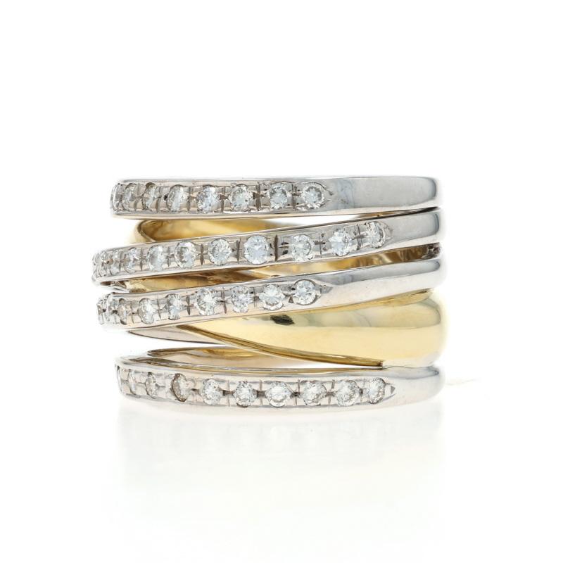 Bandeau croisé en or blanc avec diamant - 18k Round Brilliant .66ctw Ring Sz 6 Excellent état - En vente à Greensboro, NC