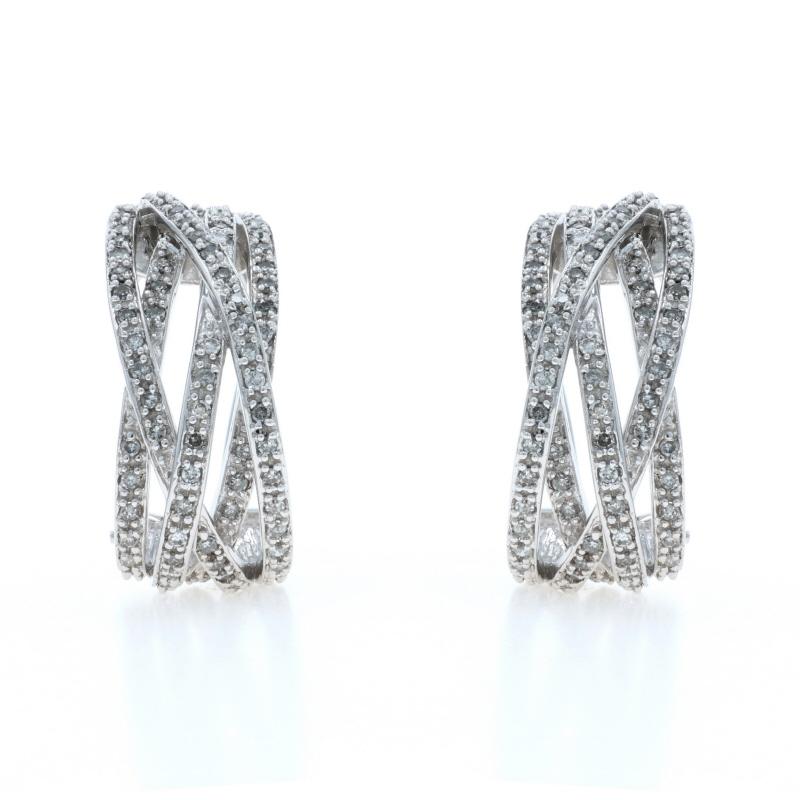 Contenuto del metallo: Oro bianco 14k

Informazioni su A. Stone

Diamanti naturali
Carati: 1.00ctw
Taglio: Singolo
Colore: K - L
Chiarezza: I1 - I2

Carati totali: 1,00ctw

Stile: Crossover J-Hoop
Tipo di chiusura: Chiusure a Omega

Misure

Altezza: