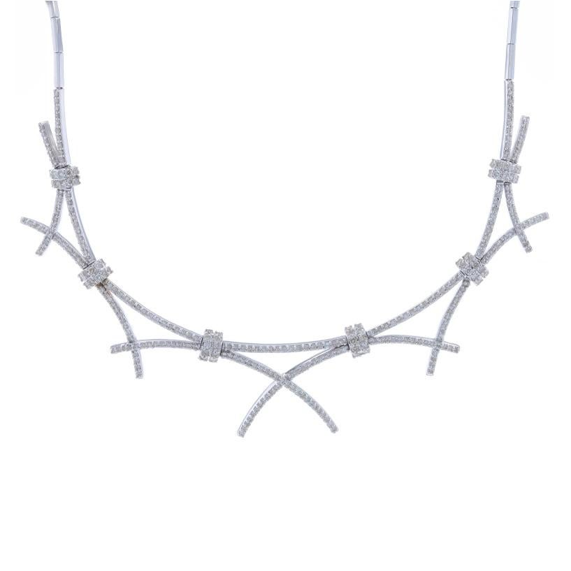 Contenu métallique : Or blanc 18k

Informations sur les pierres

Diamants naturels
Carat(s) : 2.86ctw (timbre carat)
Coupe : Brillant rond
Couleur : G - H - I
Clarté : SI2 - I1

Total des carats : 2.86ctw

Style : Lien
Type de fermeture : Fermoir à