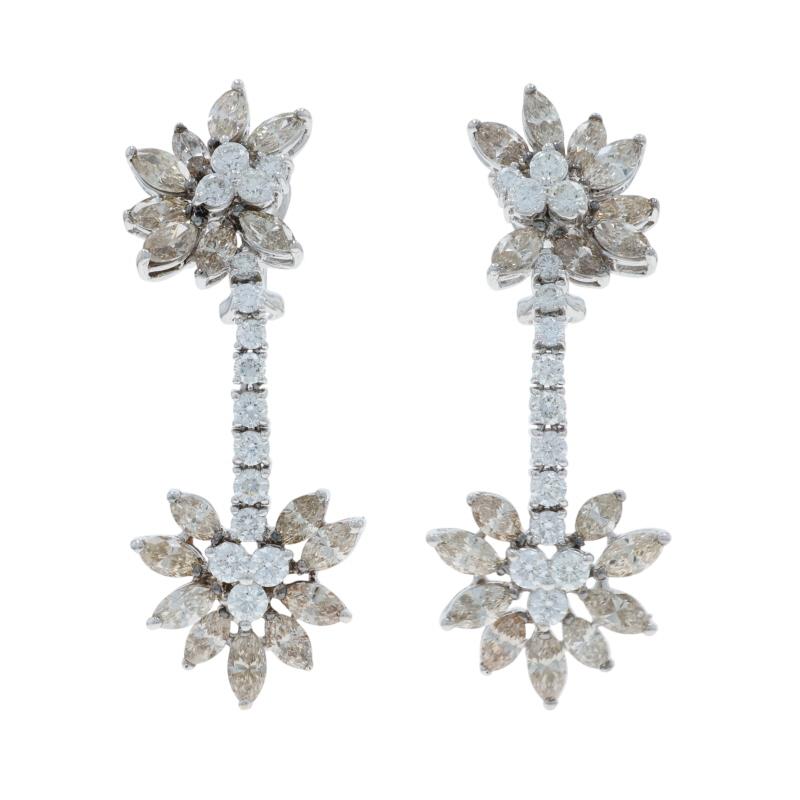 Contenuto del metallo: Oro bianco 18k

Informazioni su A. Stone

Diamanti naturali
Carati: 6.40ctw
Taglio: Marquise
Colore: Marrone champagne
Chiarezza: VS1 - SI1

Carati: 2,48ctw
Taglio: Rotondo brillante
Colore: H. H. - I.
Chiarezza: SI1 -