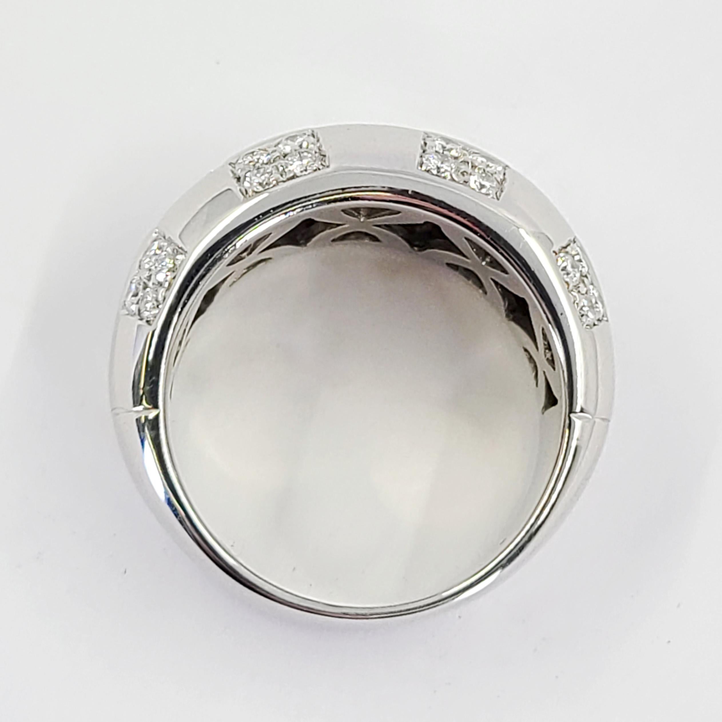 White Gold Diamond Dome Ring In Good Condition For Sale In Coral Gables, FL