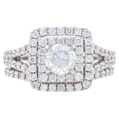 Alliance de fiançailles sertie d'un double halo de diamants en or blanc 18 carats 2,13 ctw