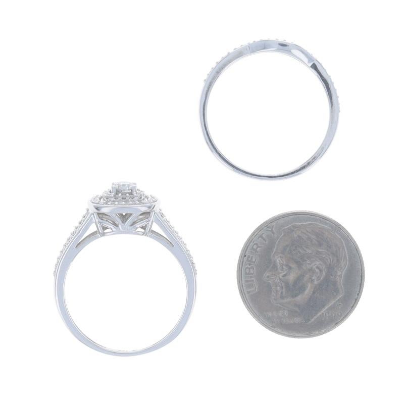 Anello di fidanzamento e fede nuziale a doppio anello con diamante in oro bianco - 10k Round .50ctw in vendita 2