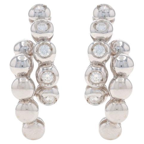 Orecchini a goccia con diamanti in oro bianco 18k a brillante rotondo da 0,50ctw con bolla forata in vendita