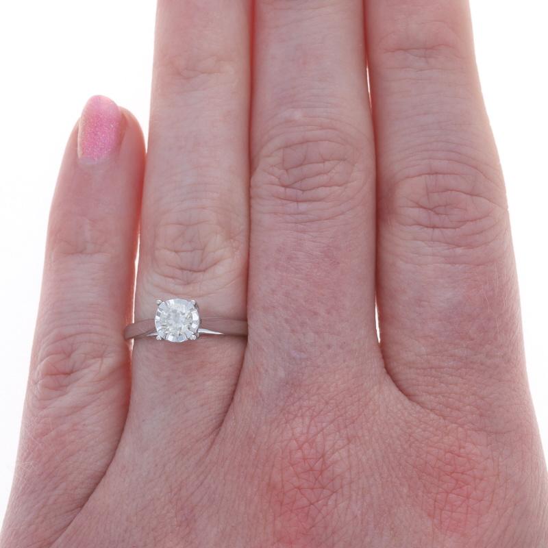 White Gold Diamond Engagement Ring - 10k Round Brilliant .50ctw Cathedral (Rundschliff) im Angebot