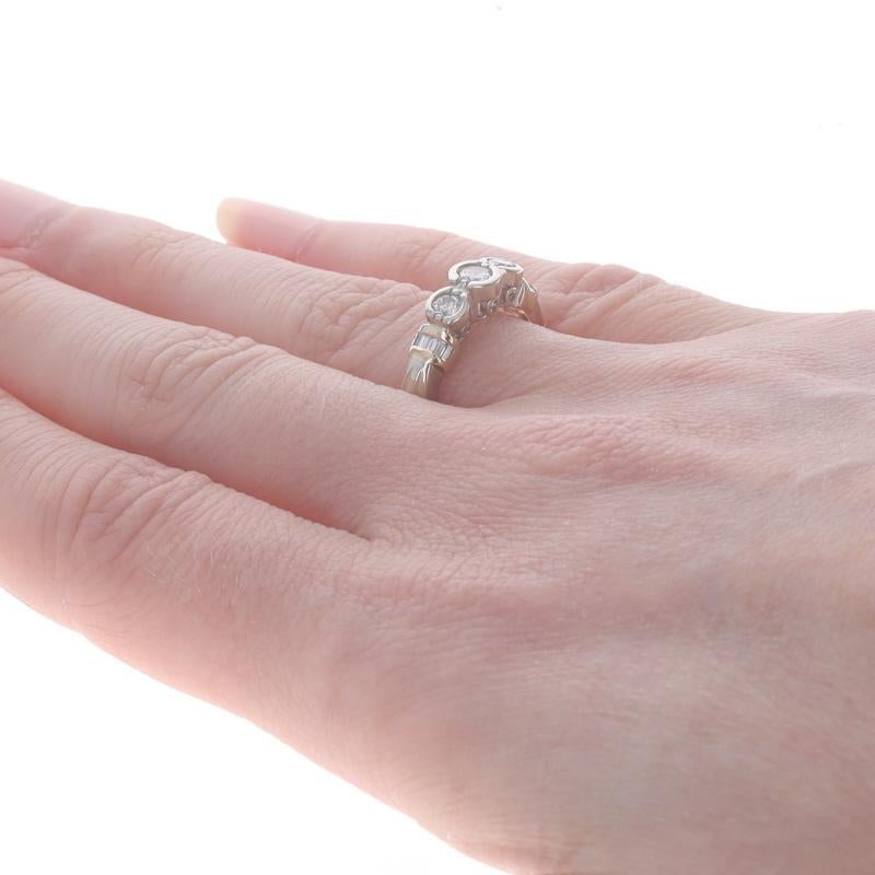 Bague de fiançailles en or blanc - 14k Round & Baguette .50ctw Three-Stone Pour femmes en vente