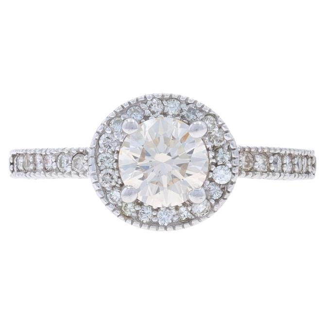 Bague de fiançailles en or blanc 14k diamant rond brillant 1.50ctw Halo caché en vente