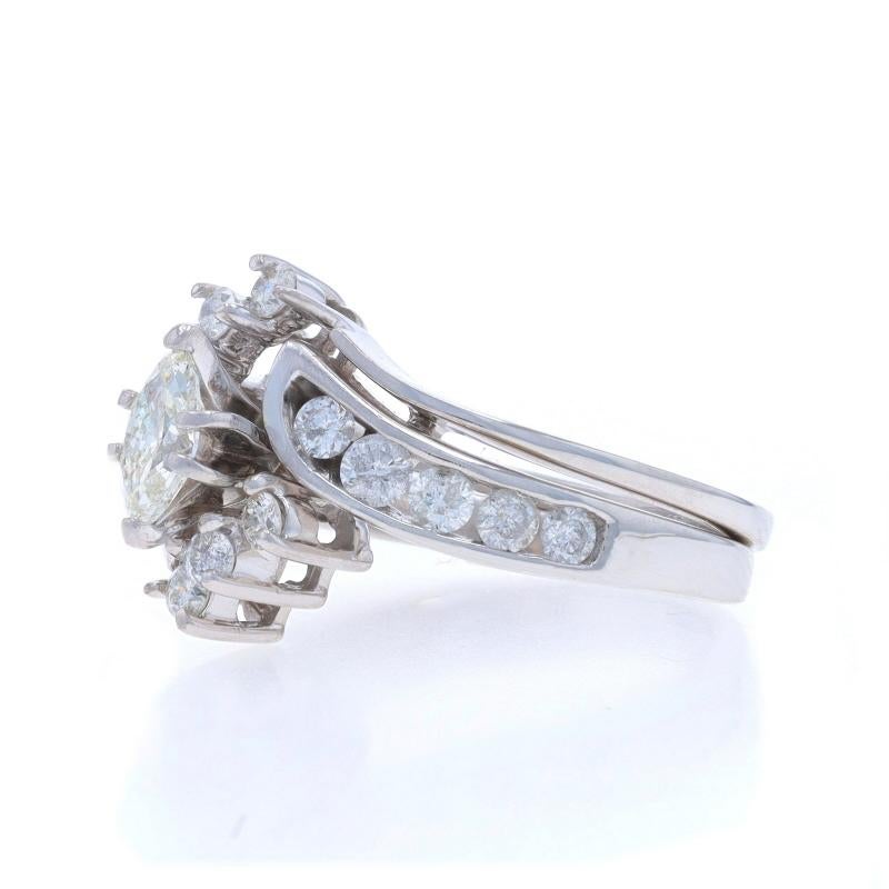 da uomo o donna Anello di fidanzamento con diamante in oro bianco e fede nuziale 14k Marquise e Round 1.00ctw in vendita