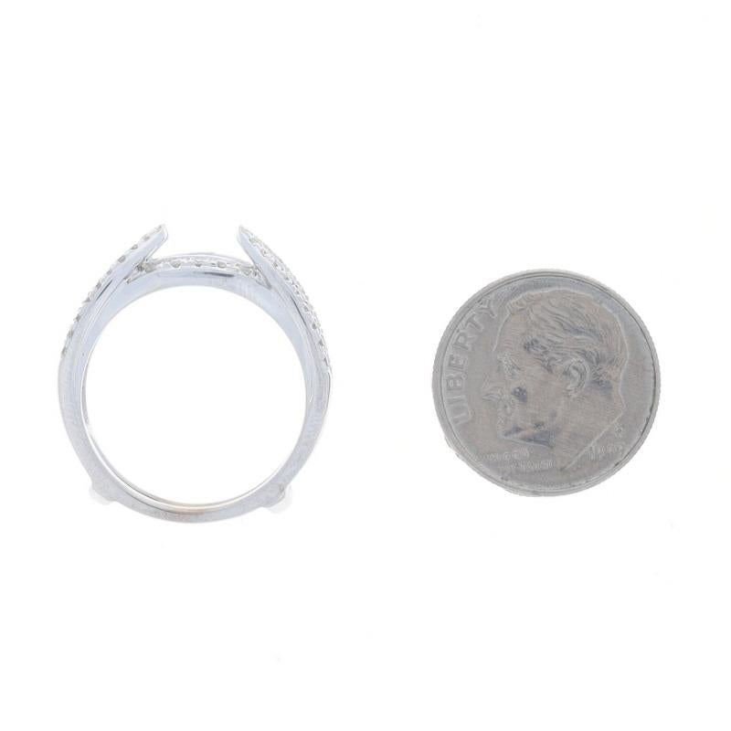 Alliance renforcée par des diamants en or blanc 14 carats, veste portefeuille ronde 2/3 ctw en vente 1