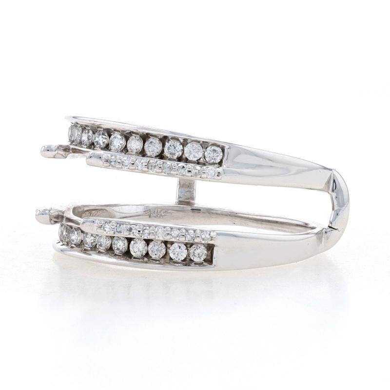 Weißgold Diamant Enhancer Ehering - 14k Rund .50ctw Wickeljacke Ring mit Diamant im Zustand „Hervorragend“ im Angebot in Greensboro, NC