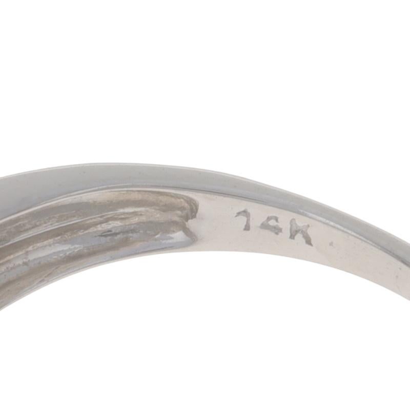 Alliance en or blanc avec diamant - 14k Round Brilliant .50ctw Guard Ring en vente 1
