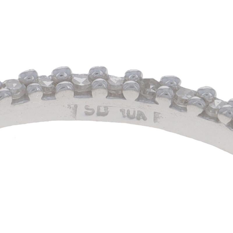 Pendentif éternité en or blanc - 10k Single Cut .30ctw Love Pour femmes en vente