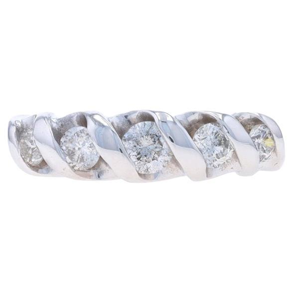 Anillo de oro blanco con cinco diamantes - Anillo de aniversario de boda redondo de 14k de .50ctw
