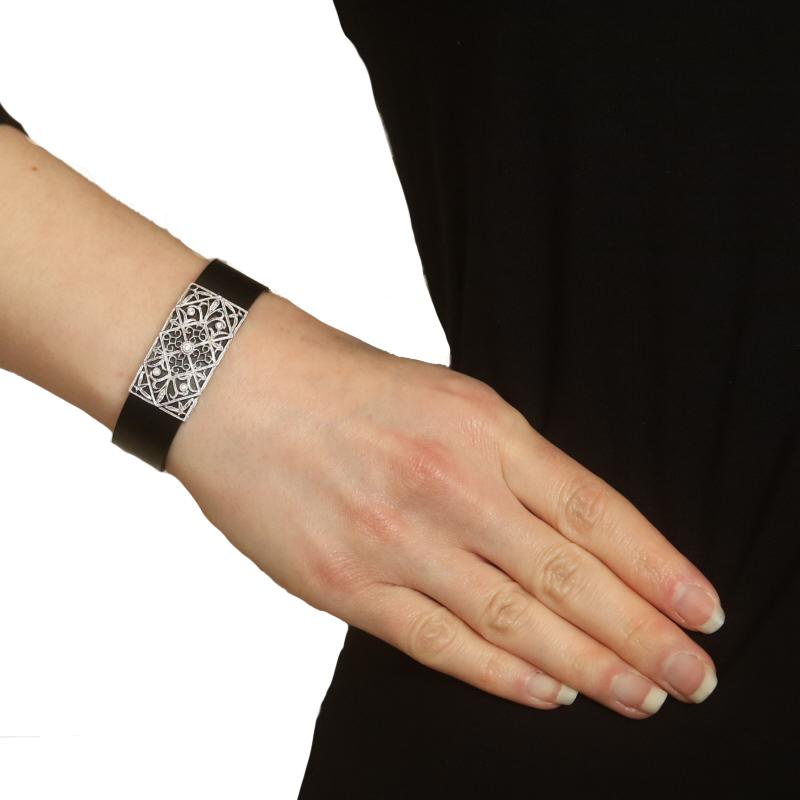 Round Cut White Gold Diamond Floral Filigree Bracelet -18k Rnd .12ctw Adjust Leather Strap For Sale