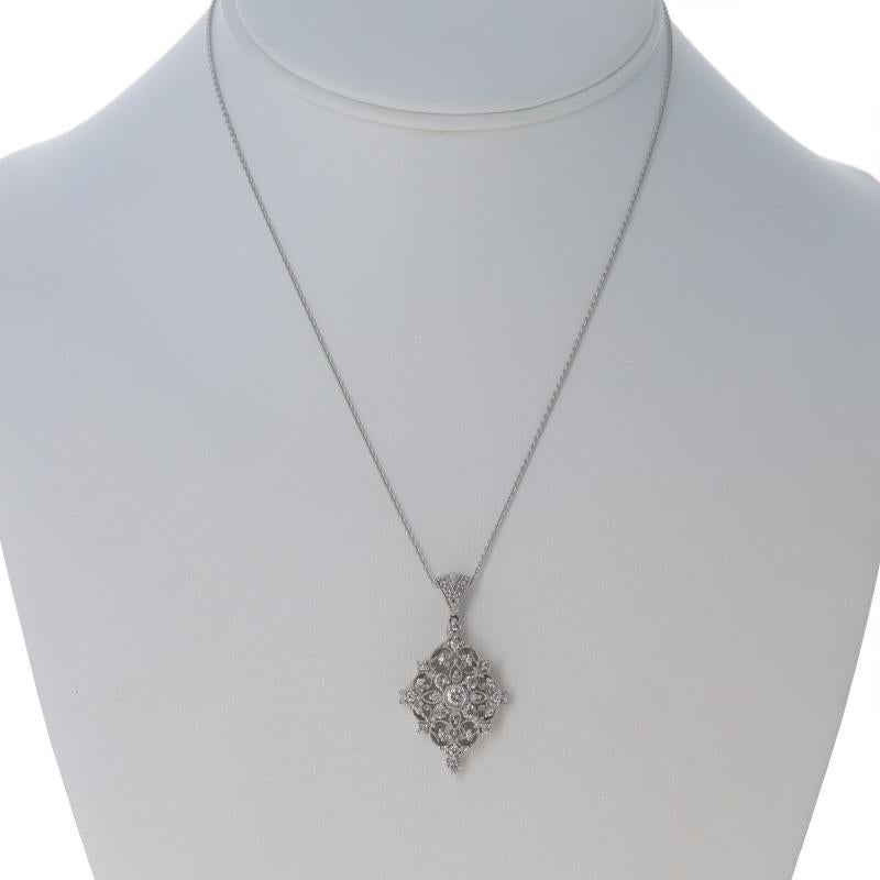 Collana a medaglione con fiocco di neve floreale in oro bianco da 16