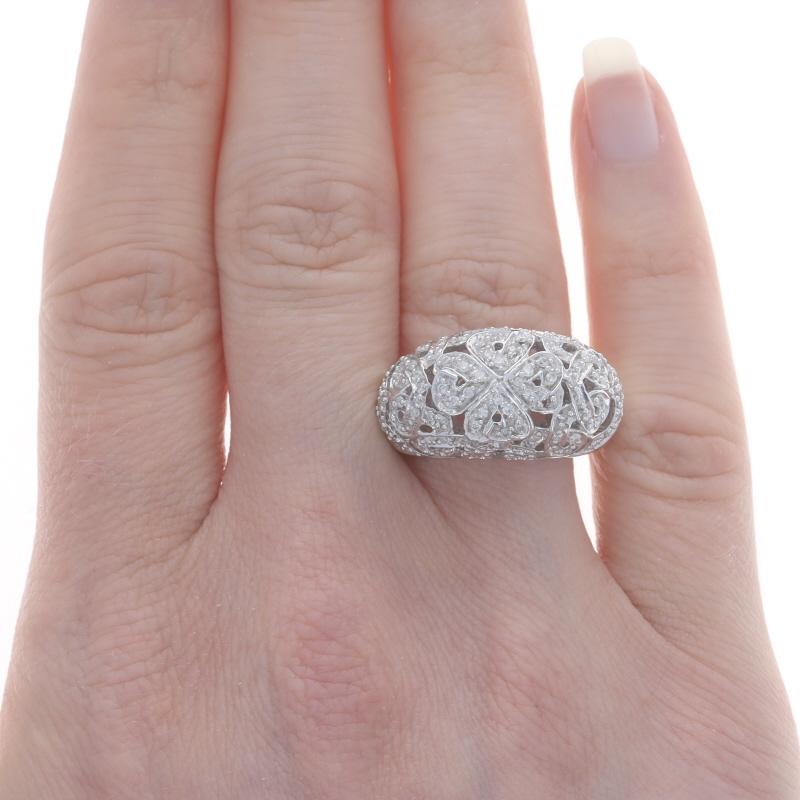 Round Cut White Gold Diamond Four-Leaf Clover Cluster Cocktail Dome Band 9k 1.00ctw Ring For Sale