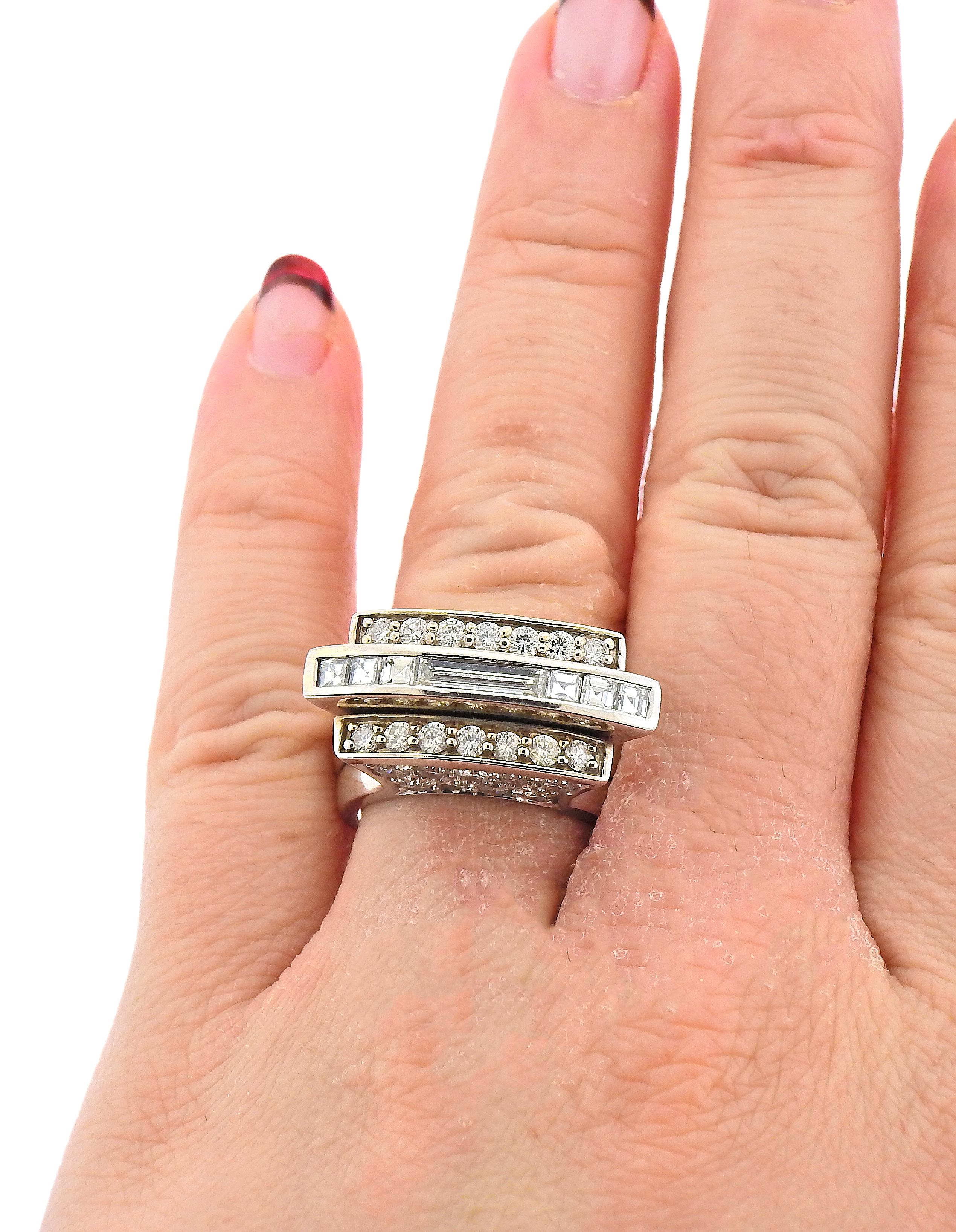 De las mujeres Anillo de cóctel geométrico de oro blanco con diamantes en venta