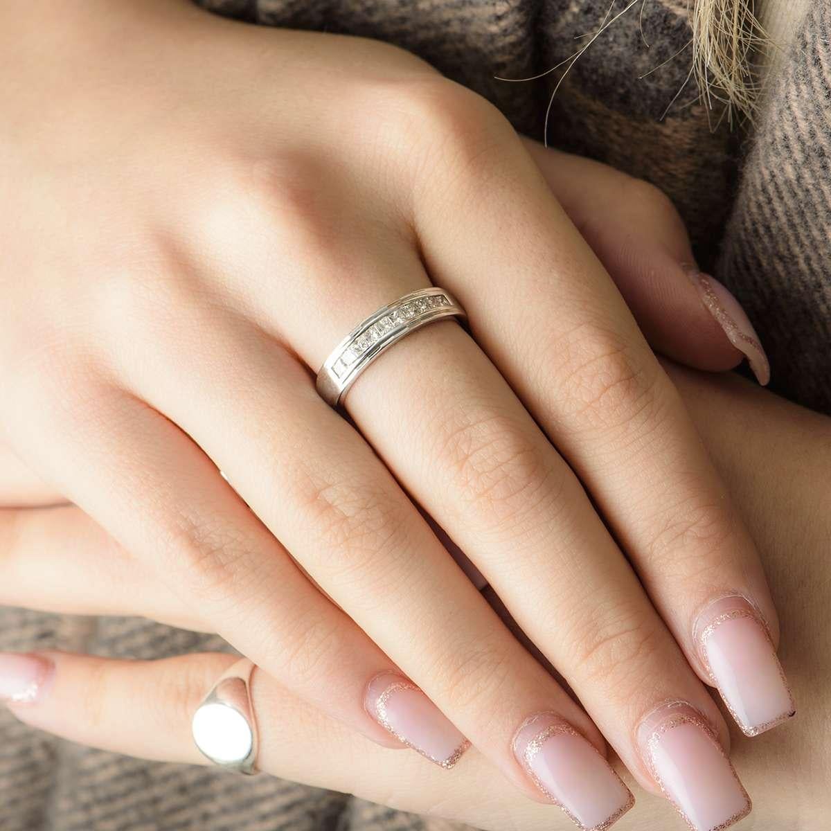Women's White Gold Diamond Half Eternity Ring 0.75ct For Sale