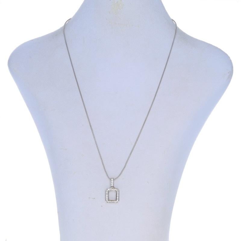 Donna Orecchini e collana con diamanti a raggiera in oro bianco da 18 pollici - 18k Rnd 1.68ctw in vendita