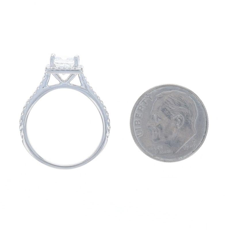 Bague de fiançailles en or blanc avec halo de diamants - 14k Princesse 1.35ctw GIA en vente 1