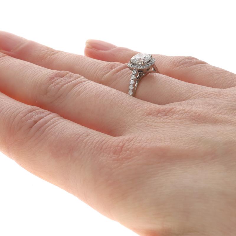 Donna Anello di fidanzamento con diamante aureolato in oro bianco - 14k Brilliante rotondo 1,41ctw GIA in vendita
