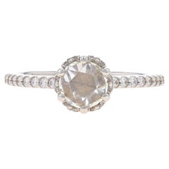 Verlobungsring aus Weißgold mit Diamant-Halo im 18 Karat Roségold-Schliff .62 Karat