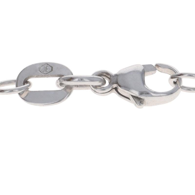 Collier en or blanc avec halo de diamants 18 1/4