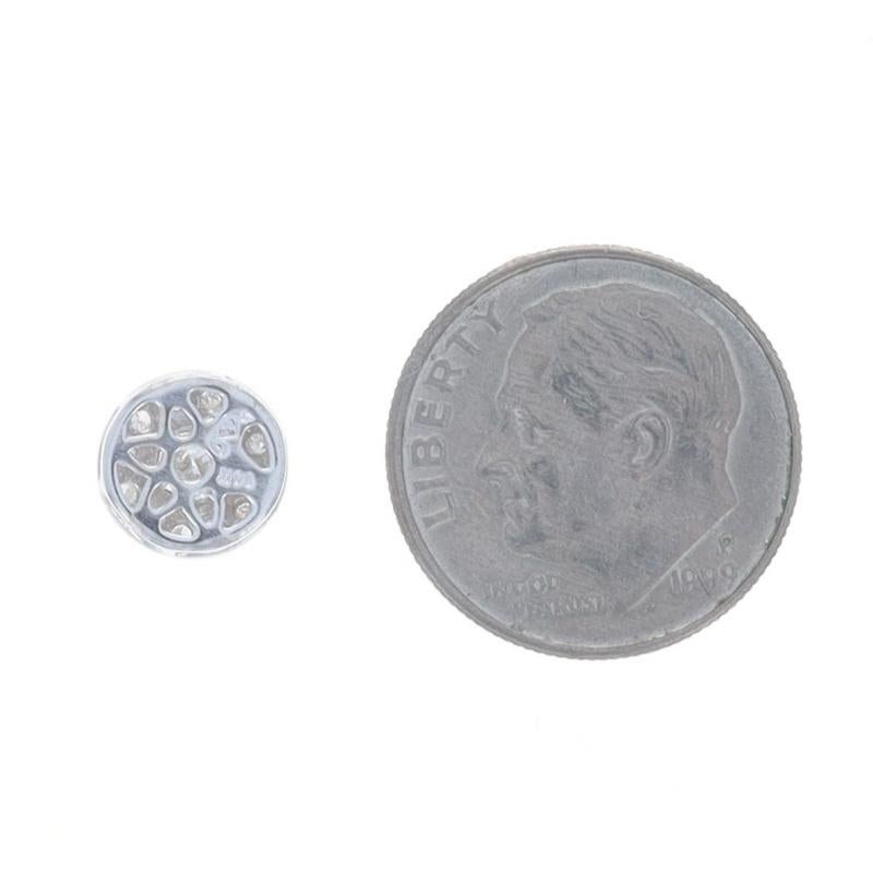 Ciondolo con diamante aureolato in oro bianco - 14k Brilliante rotondo da 0,25 ct Milgrain In condizioni ottime in vendita a Greensboro, NC