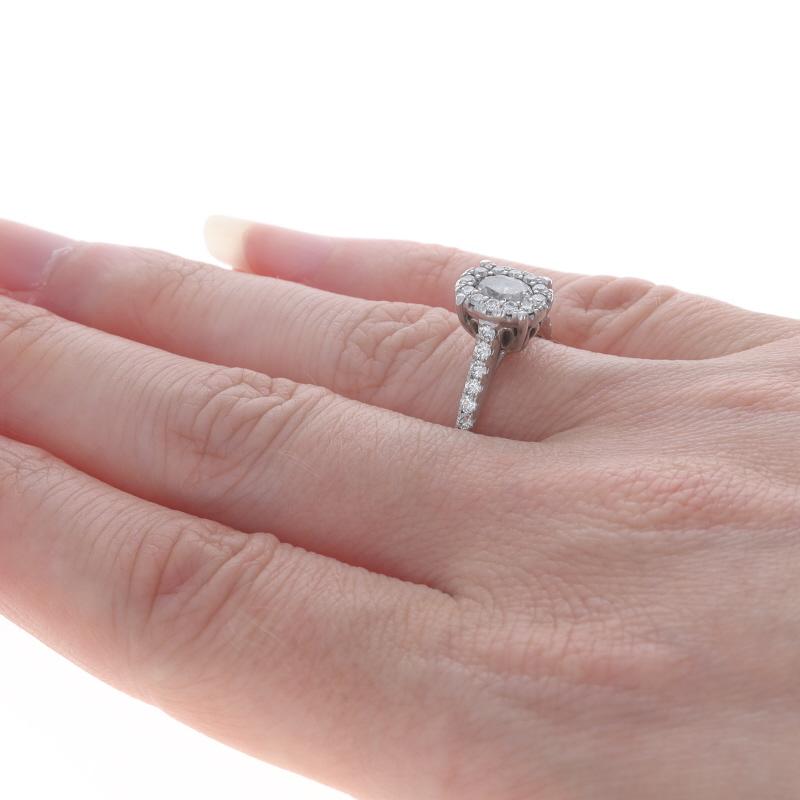 Donna Anello con diamante aureolato in oro bianco - 14k Oval 1.05ctw Engagement in vendita