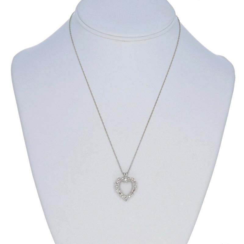 Taglio singolo Collana con ciondolo a forma di cuore in oro bianco 17 3/4