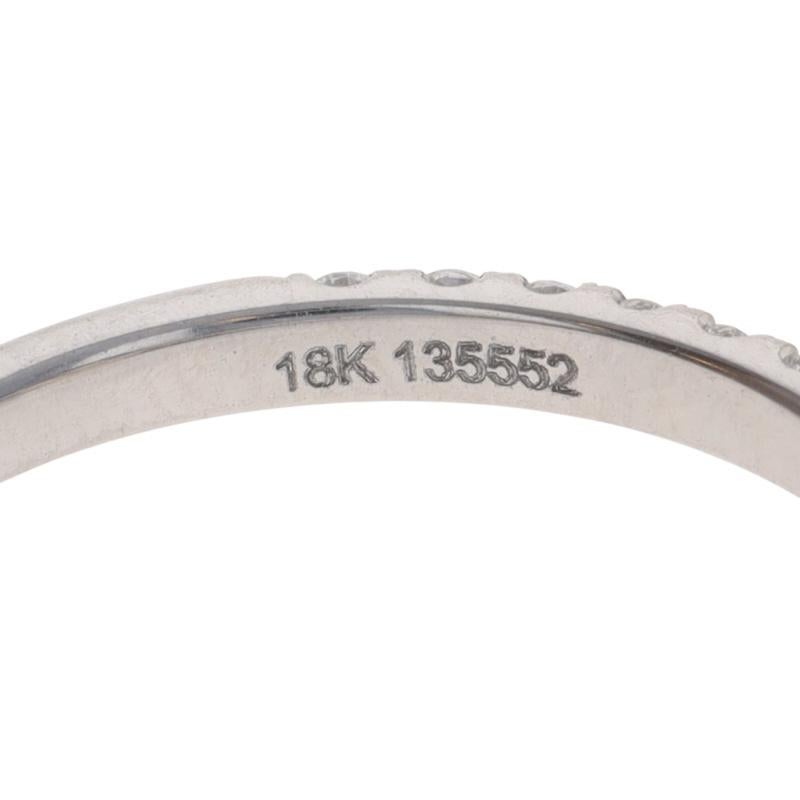 Anello di fidanzamento a doppia aureola nascosta con diamante in oro bianco - 18k Round 2.43ctw GIA in vendita 2