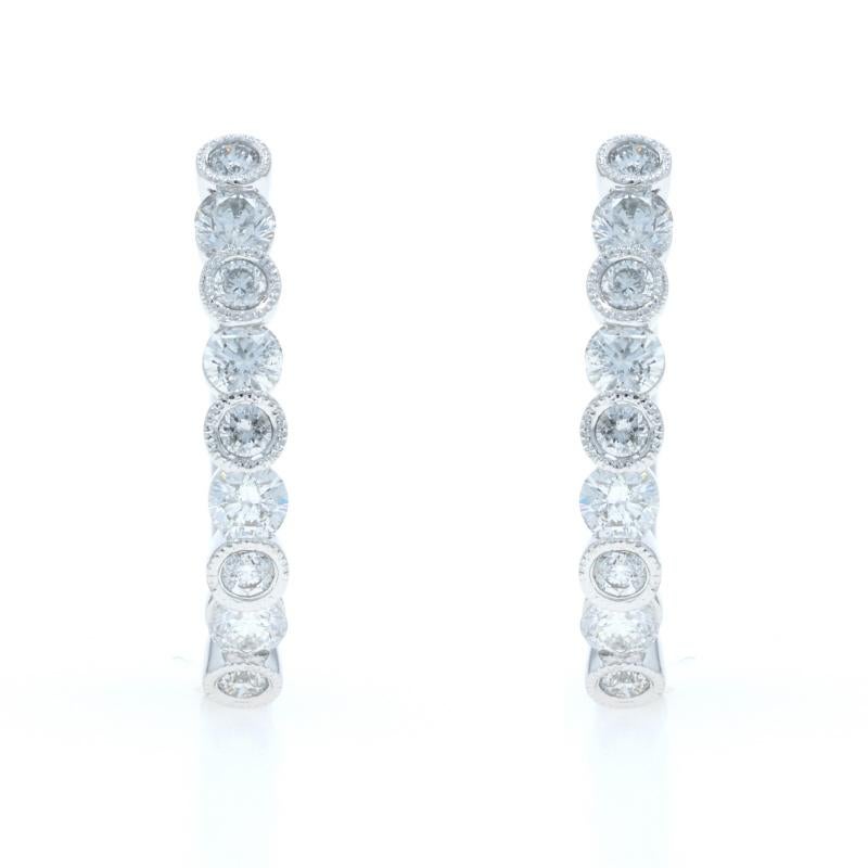 Orecchini a cerchio con diamanti in oro bianco 14k, tondi e brillanti da 1,00 ct. In condizioni ottime in vendita a Greensboro, NC