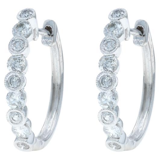 Orecchini a cerchio con diamanti in oro bianco 14k, tondi e brillanti da 1,00 ct. in vendita