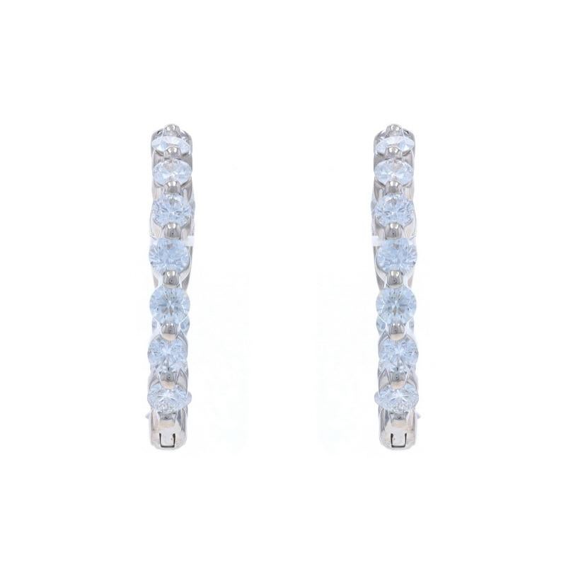 Contenido de metal: Oro blanco de 14 quilates

Información sobre Stone

Diamantes naturales
Quilate(s): 1,15ctw
Talla: Redondo brillante
Color: G
Claridad: VS1 - VS2

Quilates totales: 1,15ctw

Estilo Aro interior
Tipo de cierre: Cierres a presión