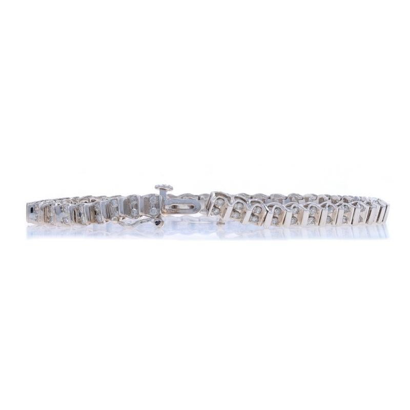 Women's White Gold Diamond Link Bracelet 7 1/4