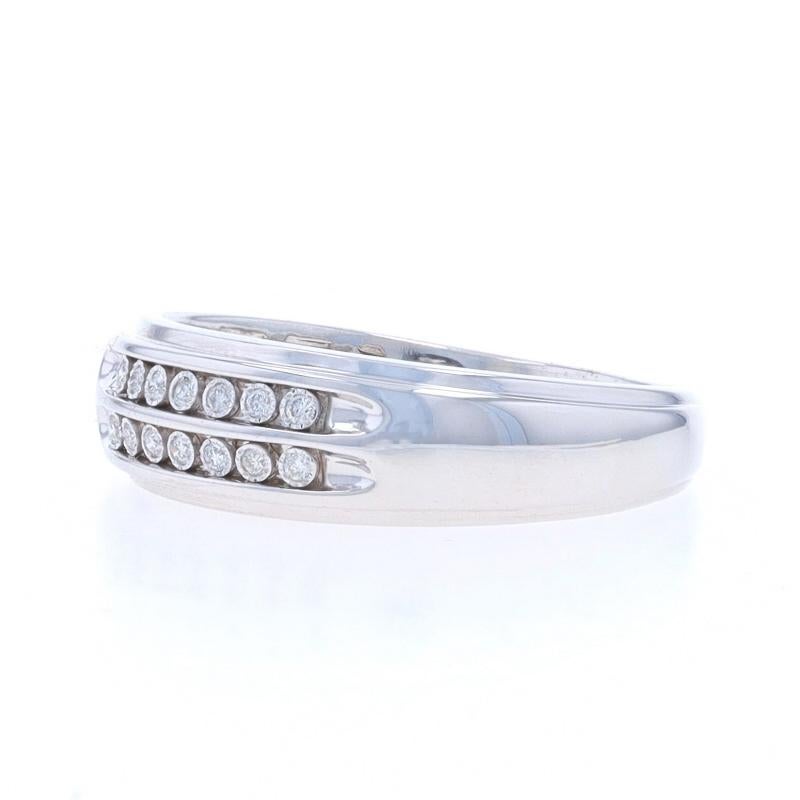 White Gold Diamond Men's Wedding Band - 14k Round Brilliant .14ctw Ring In Excellent Condition In Greensboro, NC