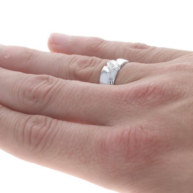 White Gold Diamond Men's Wedding Band - 14k Single Cut .15ctw Five-Stone Ring For Sale 2