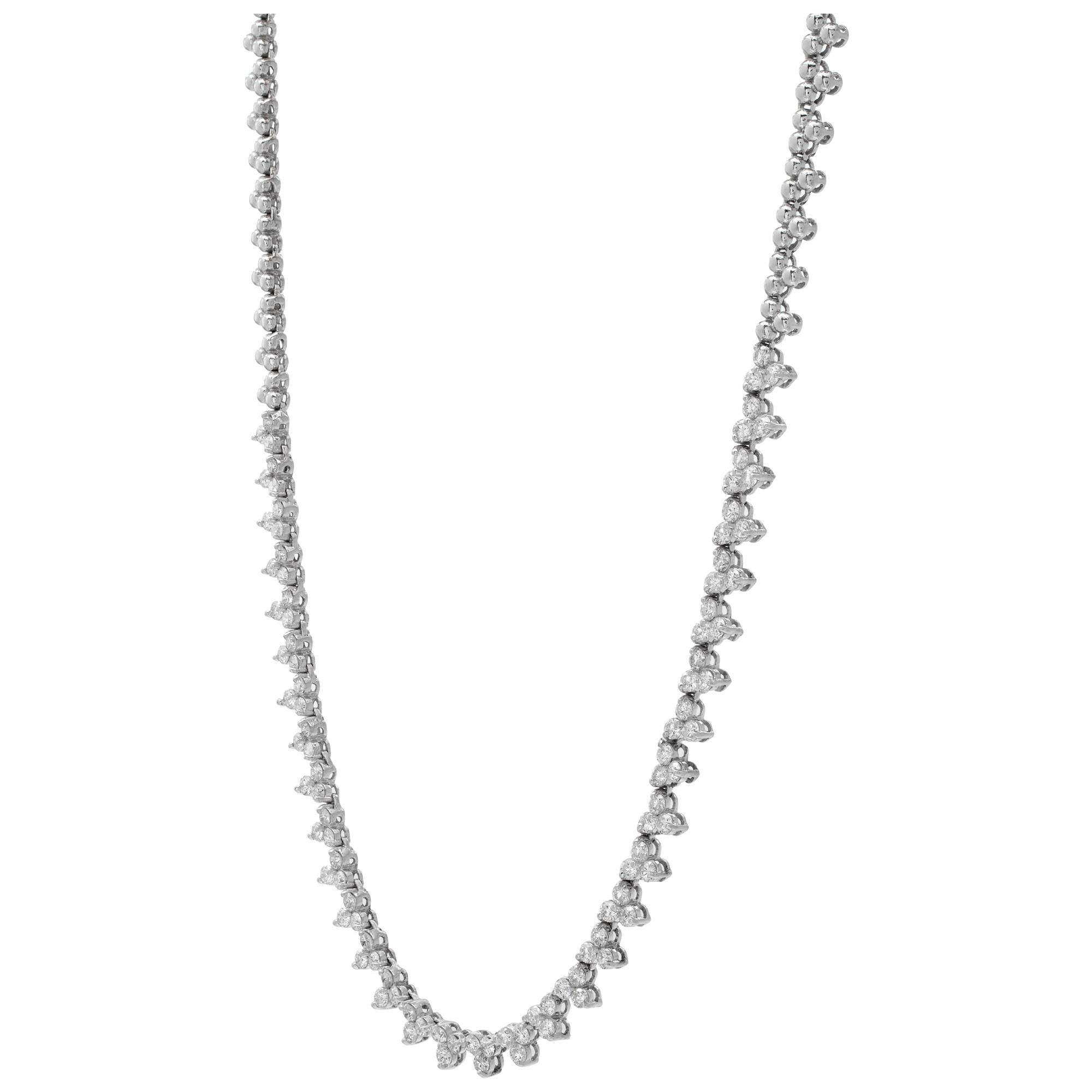 Women's White gold diamond necklace with round brilliant cut diamonds For Sale