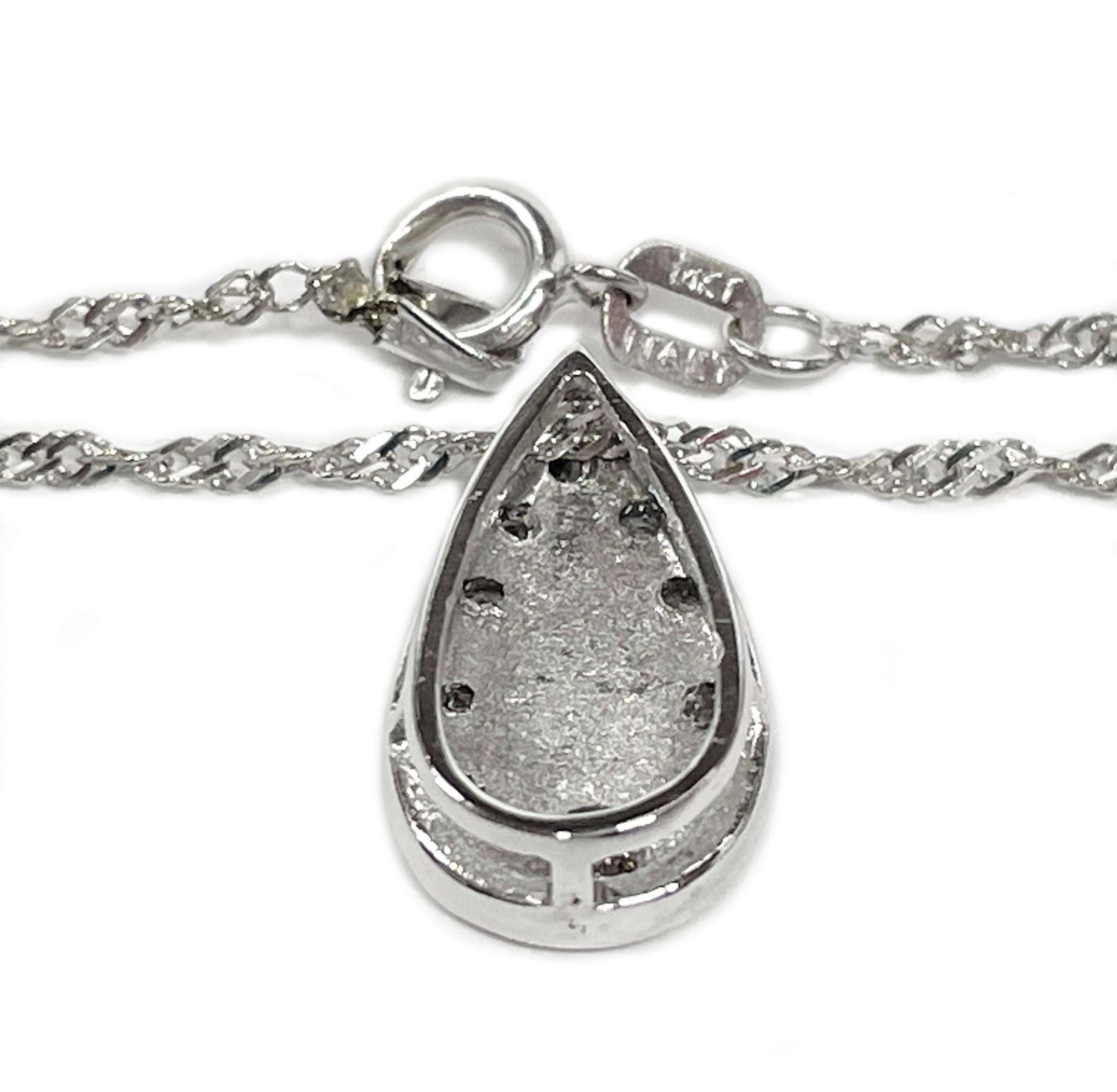 Collana con ciondolo a forma di pera con diamante in oro bianco In condizioni ottime in vendita a Palm Desert, CA