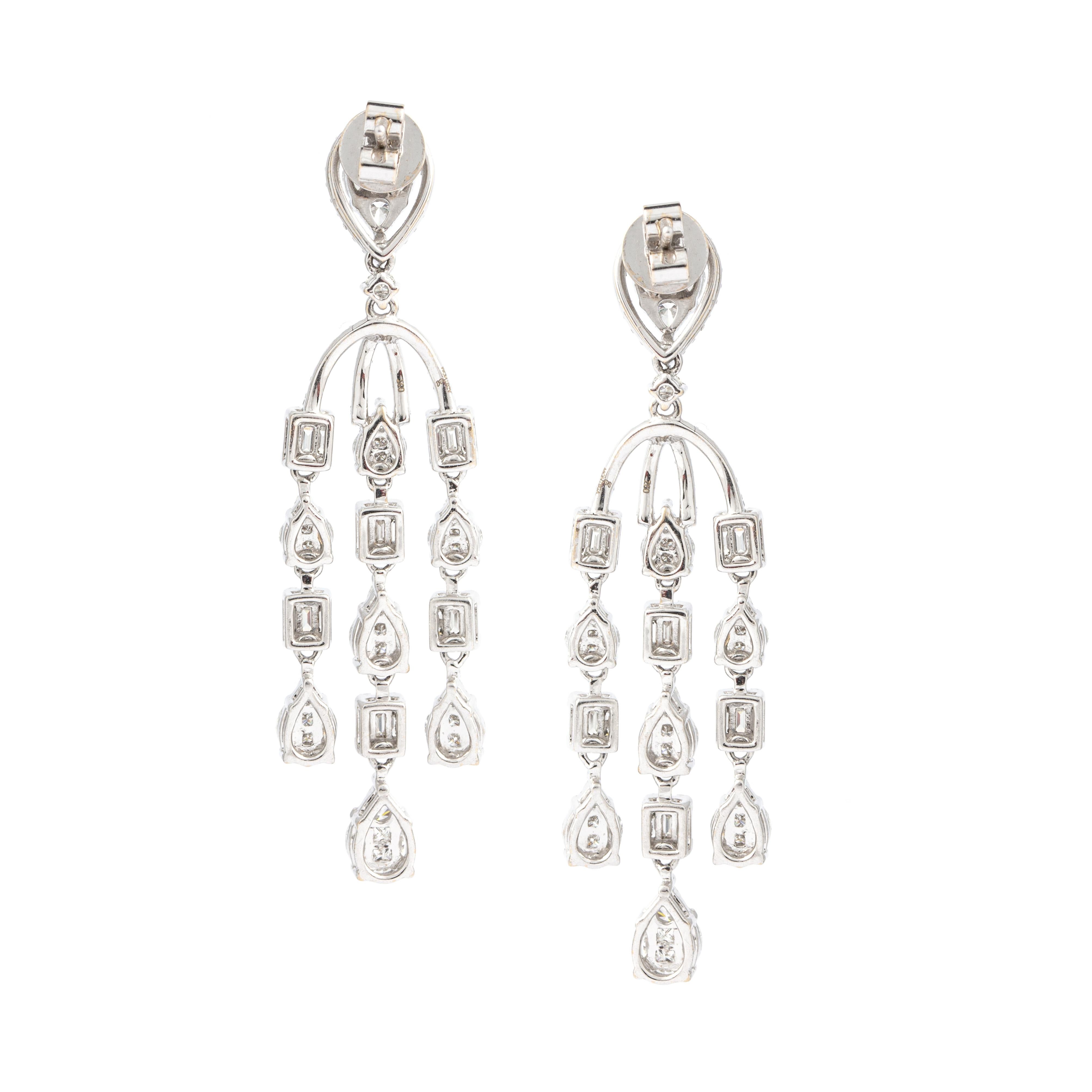 Contemporary White Gold Diamond Pendant Earrings For Sale