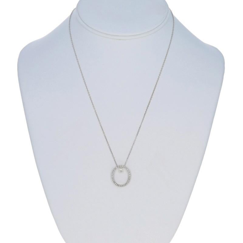 Round Cut White Gold Diamond Pendant Necklace 18