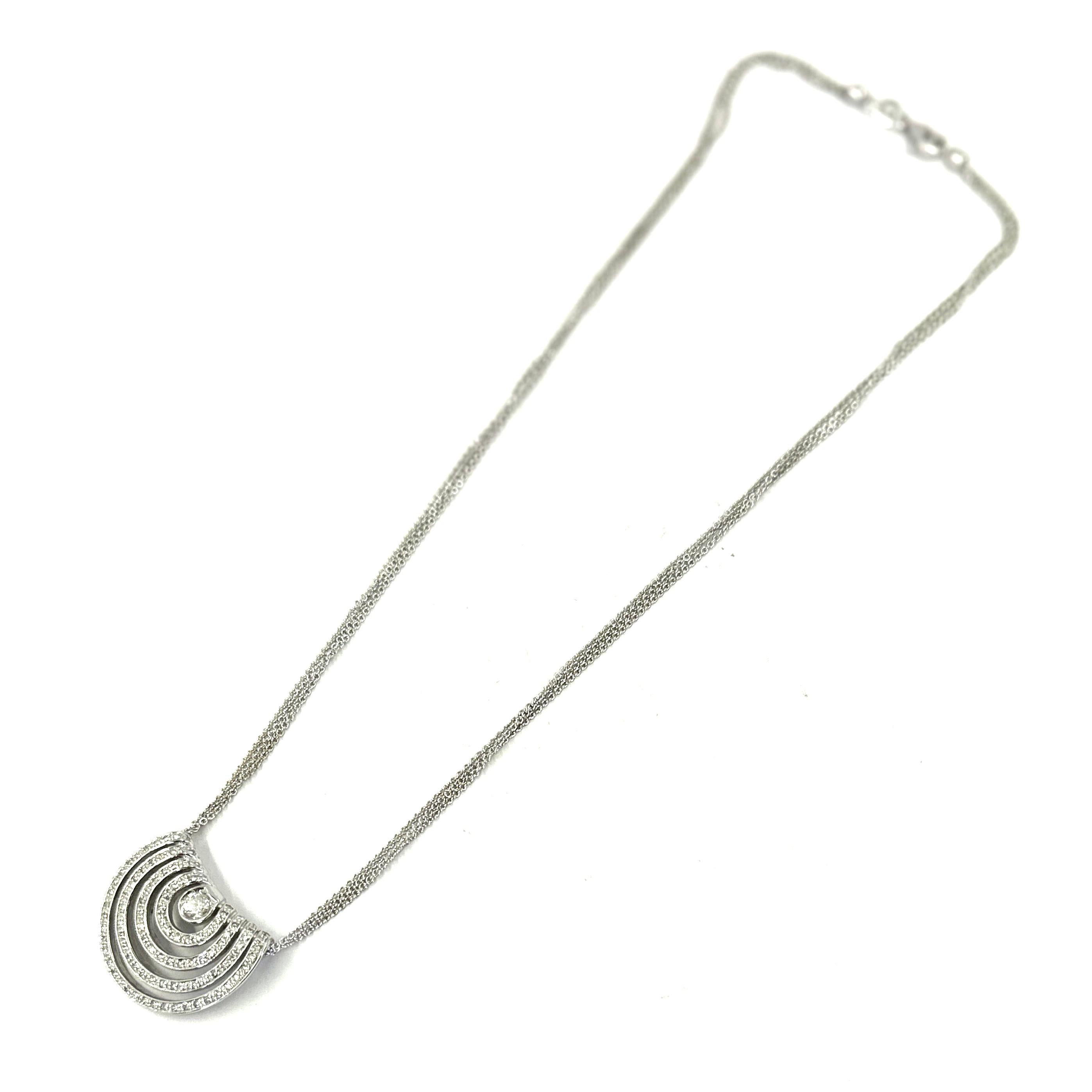 Women's White Gold Diamond Pendant Necklace For Sale
